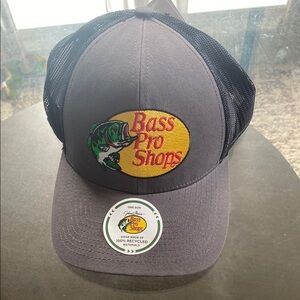 Bass Pro Shops Gray and Black Trucker Hat (brand new with tag)